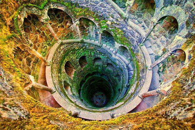 The Iniciatic Well, Sintra - Portugal
