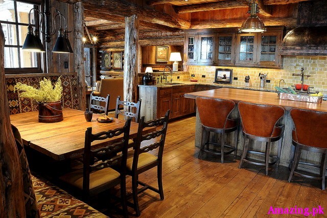huge-mountain-lodge-kitchen-and-dining-area